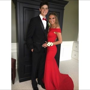 Sherri Hill: Off the shoulder red dress